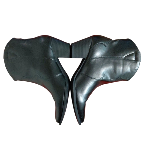 Gap Western Ankle Boots Women's Black Booties Size 7.5 - Picture 2 of 10